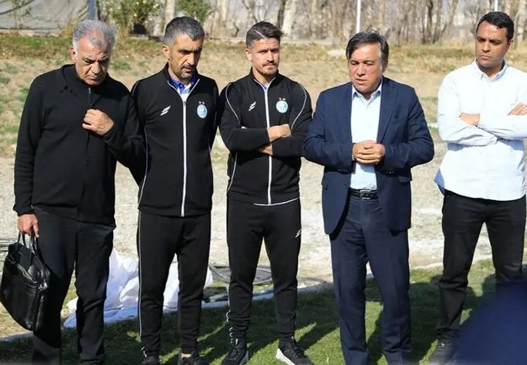 رونمایی از سرمربی جدید استقلال با حضور تاجرنیا