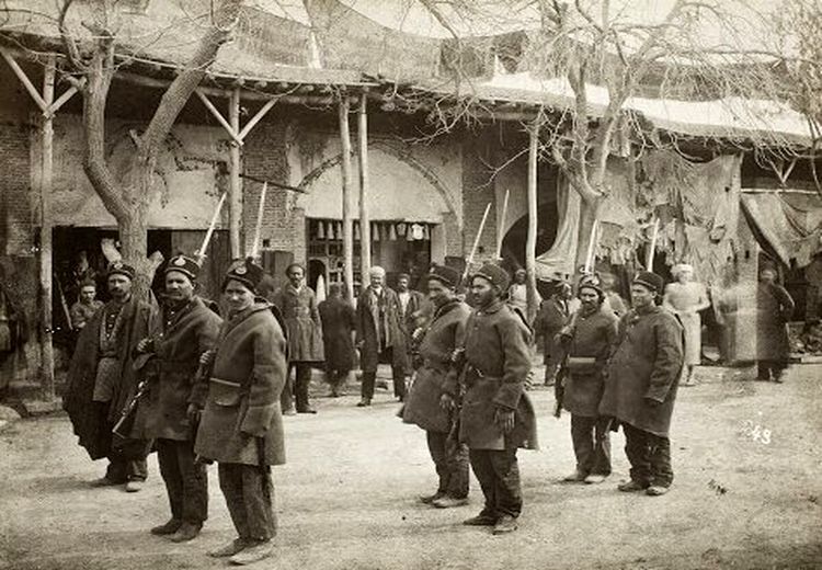 عکس تاریخی از تغییر اسم درجه‌های ارتش ایران