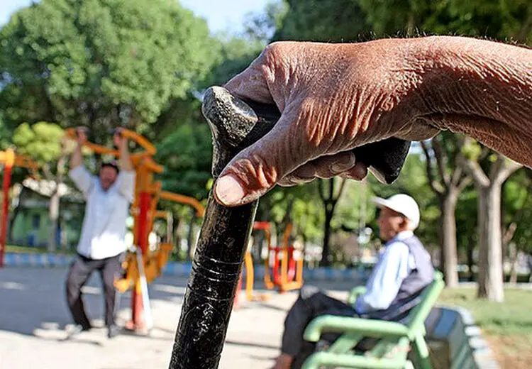 پوکی استخوان یک تهدید اقتصادی و اجتماعی است
