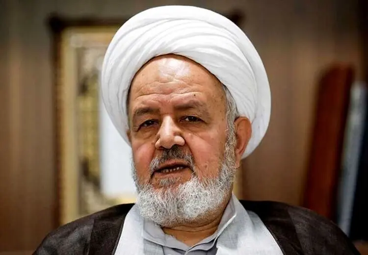 رئیس دفتر عقیدتی سیاسی فرماندهی کل قوا: باید مراقب زلنسکی‌های ایران باشیم