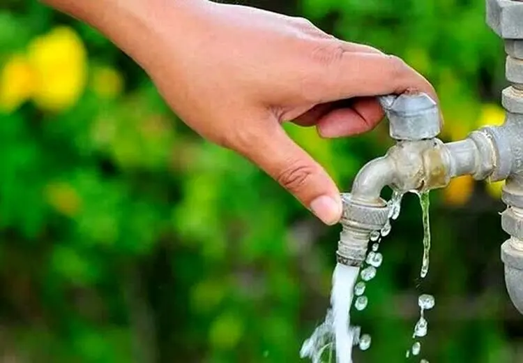 وزارت بهداشت: آب شرب قشم سالم است