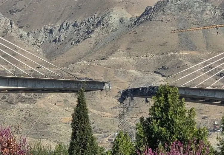 وضعیت پل B1 کرج پس از حمله هوایی