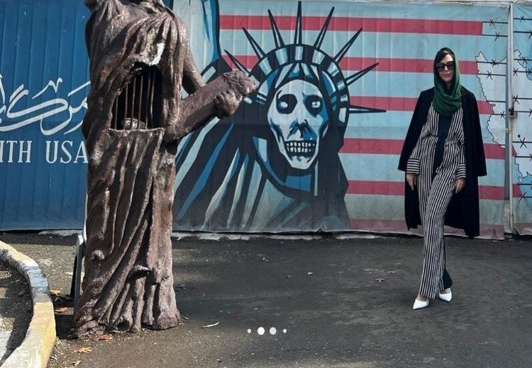 انتشار عکس جدید از ادامه حضور پورن استار آمریکایی در ایران!