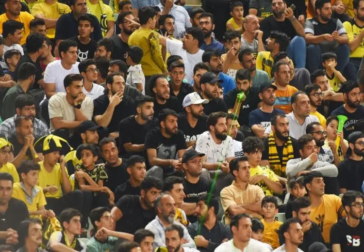 خشم سپاهانی ها از پوستر استقلال + عکس