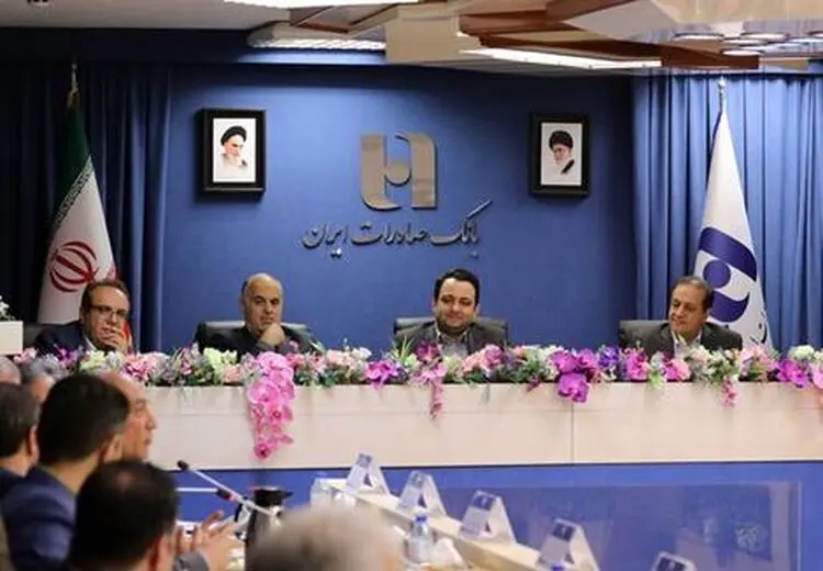 ​نشست مشترک مدیران عامل بانک صادرات ایران و ایران‌ خودرو 