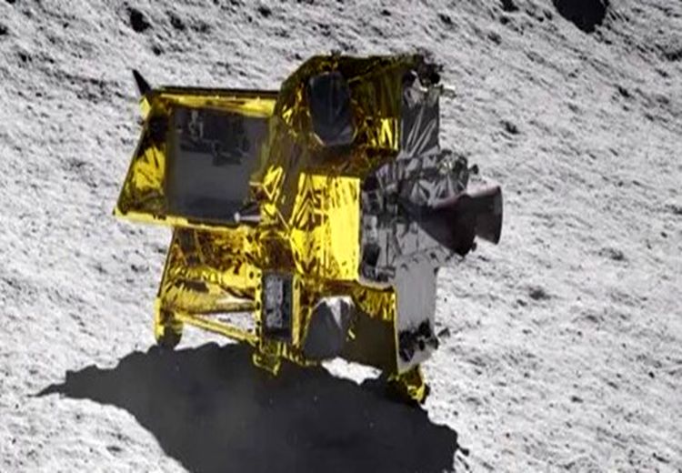 کاوشگر ماه ژاپن ماموریت علمی خود را از سر گرفت