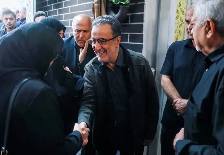 افشای پشت‌پرده عکس دست دادن تاجزاده و آذر منصوری! + عکس