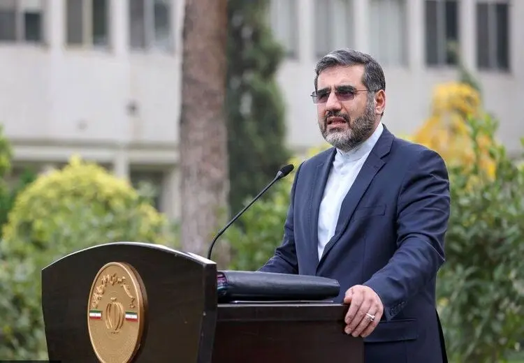 واکنش وزیر ارشاد به واگذاری مجوز سریال‌های نمایش خانگی به صدا و سیما: از اواخر دولت قبل بنا بود این کار شود! 