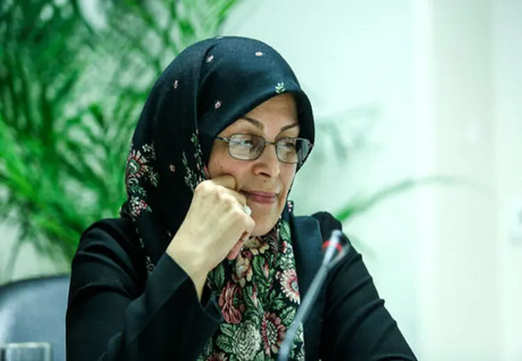 نه مداخله رضاشاه توانست زنان را بی‌حجاب کند نه اجبار بعد از انقلاب، آنان را باحجاب