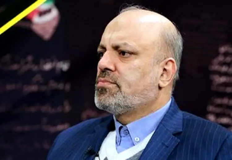 شورای نگهبان این نماینده را ردصلاحیت کند/ رفتارهایش عجیب و دور از ادب است!