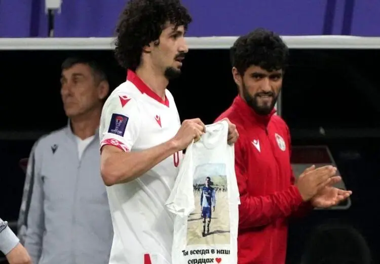 استوری باشگاه پرسپولیس برای وحدت حنانوف