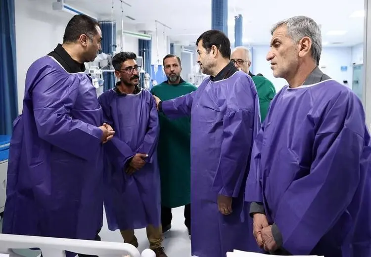 عیادت وزیر ورزش از دختر موتورسوار