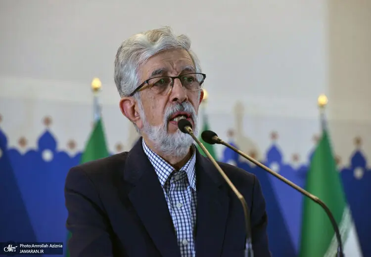 حدادعادل: کسی را نمی‌شناسم که قبل از انقلاب نام فرزندش را زینب گذاشته باشد!