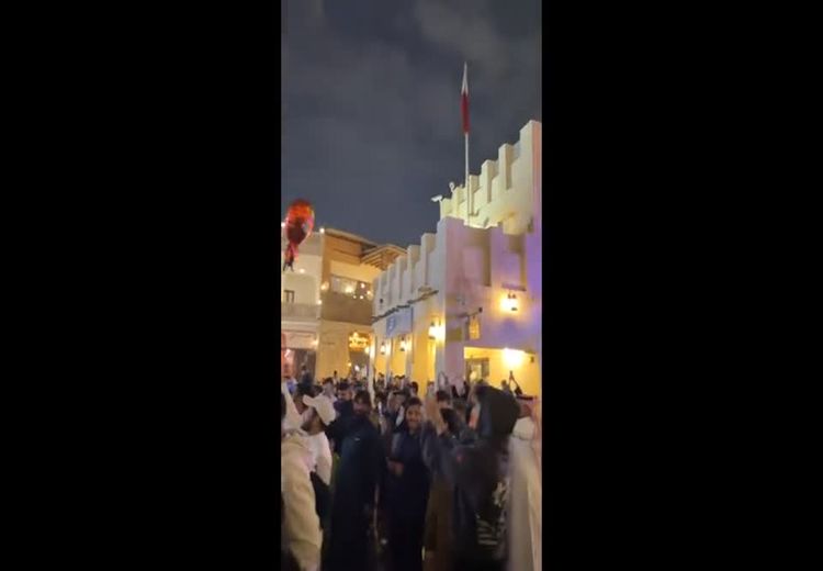 شادی مردم قطر بعد از قهرمانی تیم ملی فوتبالشان