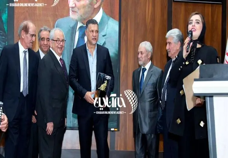  تجلیل از علی دایی در یک مراسم متفاوت