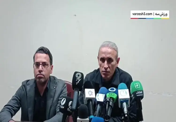 واکنش گل‌محمدی به پرتاب بطری از سوی هواداران حریف