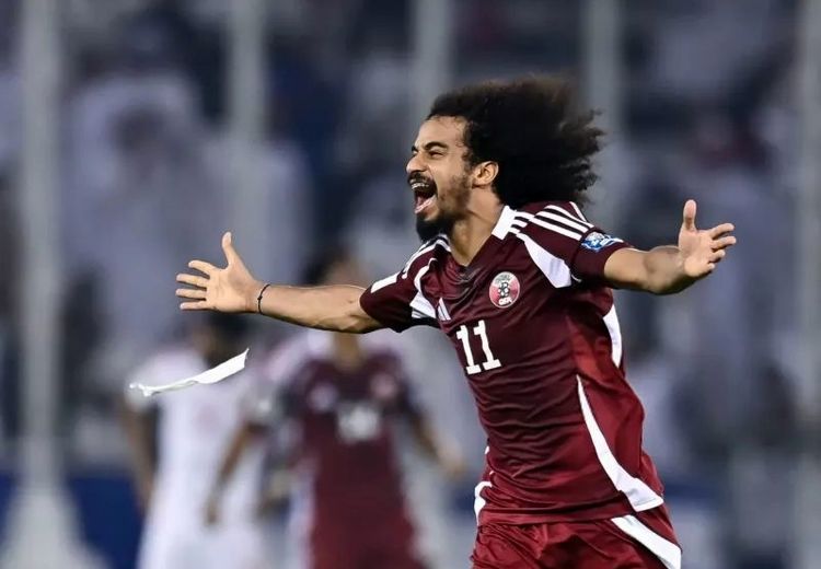 خوشحالی اکرم عفیف از قرار گرفتن نامش کنار علی دایی