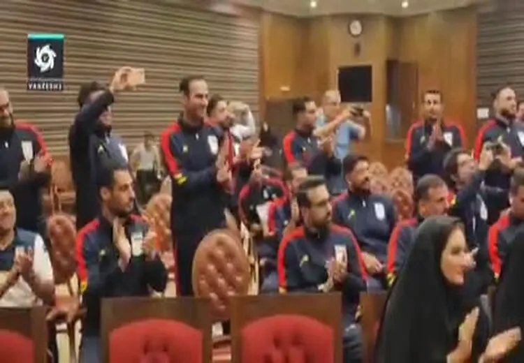  تشویق بی امان وریا غفوری در حاشیه مراسم اختتامیه کلاس مربیگری