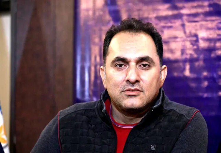باقری مشاور عالی رئیس فدراسیون وزنه برداری شد