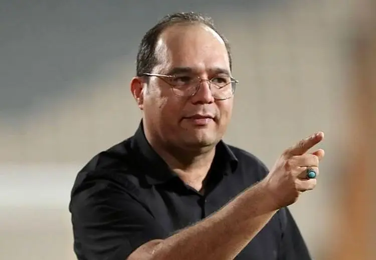 ربیعی: تلاش می‌کنیم در مدار استراتژی خودمان گل گهر را شکست دهیم