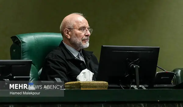 قالیباف: اگر آمریکا محاصره را رها نکند، تردد در تنگه هرمز محدود می‌شود