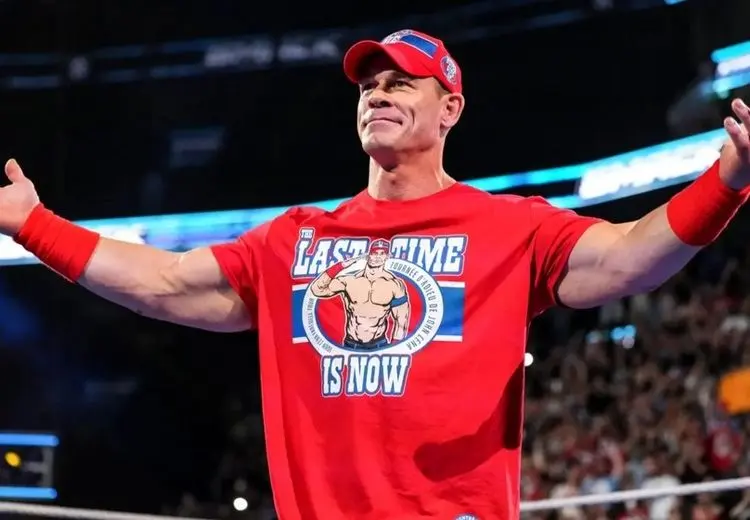 آخرین مسابقه جان سینا در برند قرمز؛ کدام ستاره مقابل او می‌ایستد؟