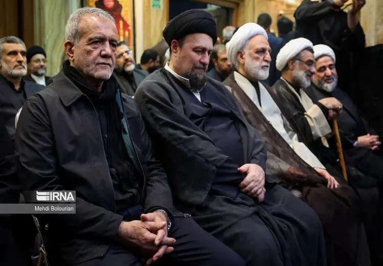چه کسانی در مراسم ختم پدر قائم مقام دفتر رهبر انقلاب حضور داشتند؟/ عکس