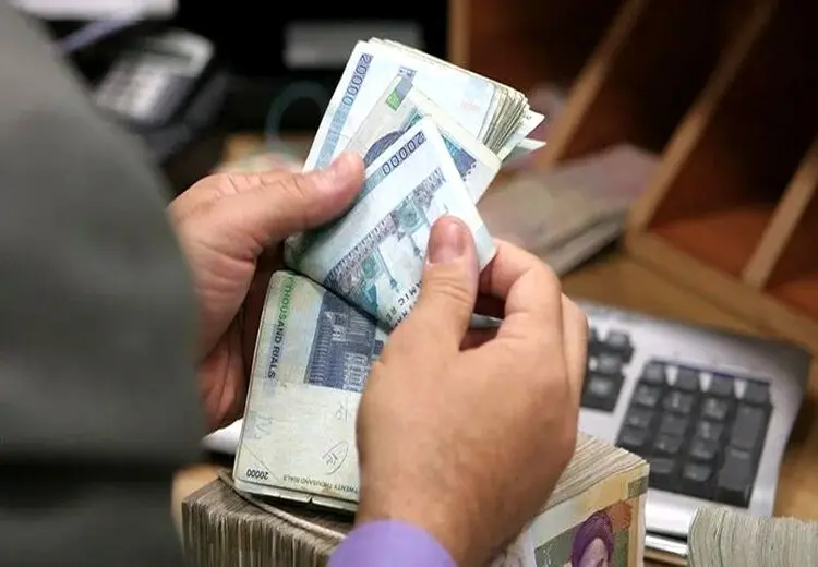 دست شرکتهای دولتی در جیب بانکها و افزایش 135 درصدی بدهی به بانک مرکزی