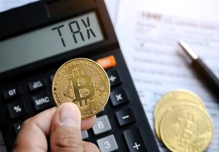 کاهش قیمت بیت‌کوین/ احتمال سقوط بیشتر وجود دارد؟
