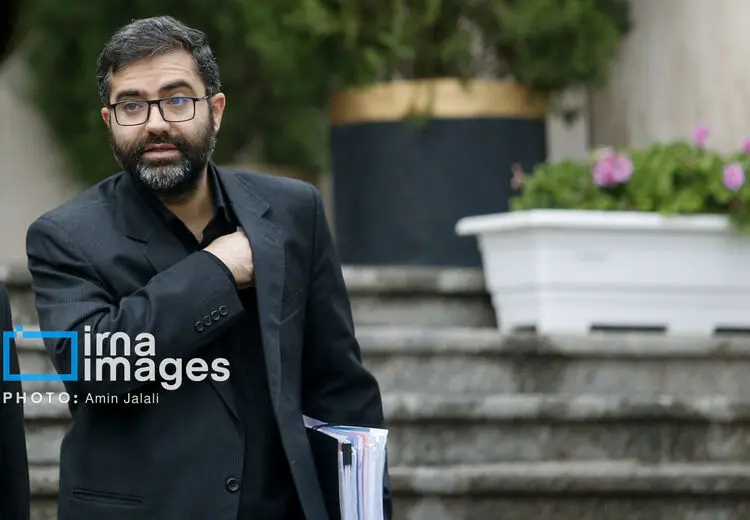 معاون پزشکیان: عملیات دیشب آمریکا در اصفهان برای «نجات خلبان» نبود/ ماجرا بعدا رو می شود، صبر کنید!