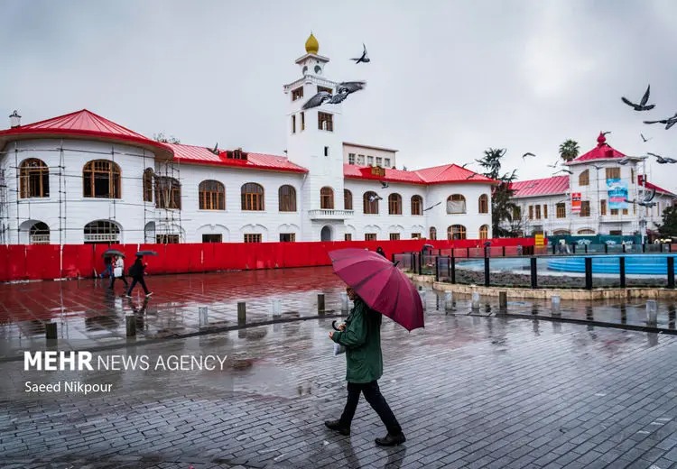کاهش دما و بارش‌های رگباری در راه تهران