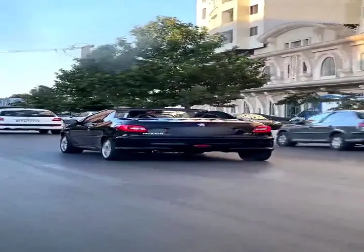 پژو ۲۰۶ کروک در خیابان‌های ارومیه!