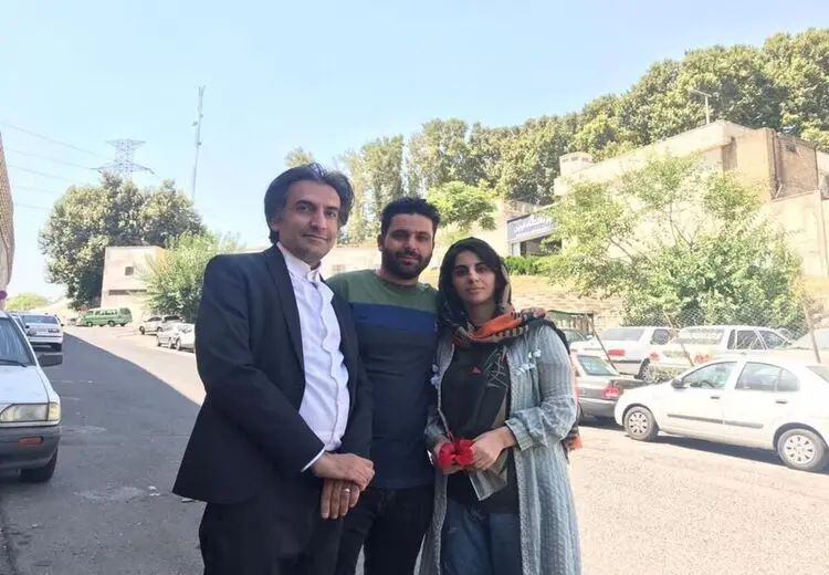 اجرای حکم سپیده رشنو متوقف شد