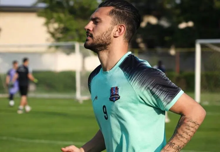غیبت آزادی در بازی مقابل سپاهان