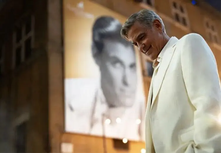 واکنش تند بازیگر معروف به انتقادها از بازیگری‌اش