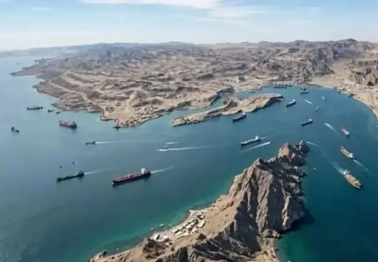 ادعای سنتکام درباره عملیات در تنگه هرمز