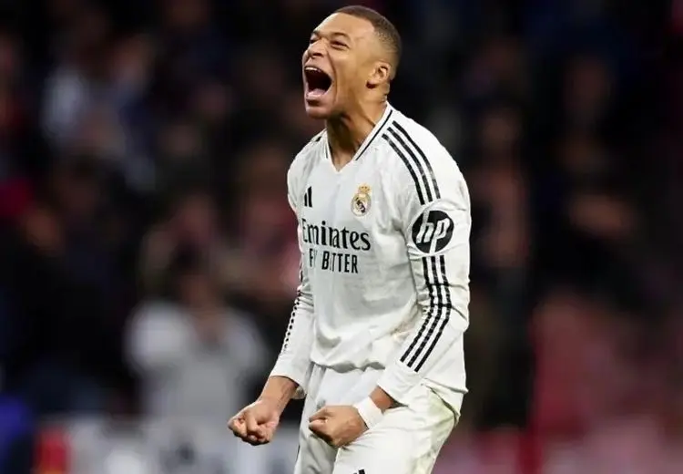 امباپه 100 میلیون یورو از پاری سن ژرمن می‌خواهد