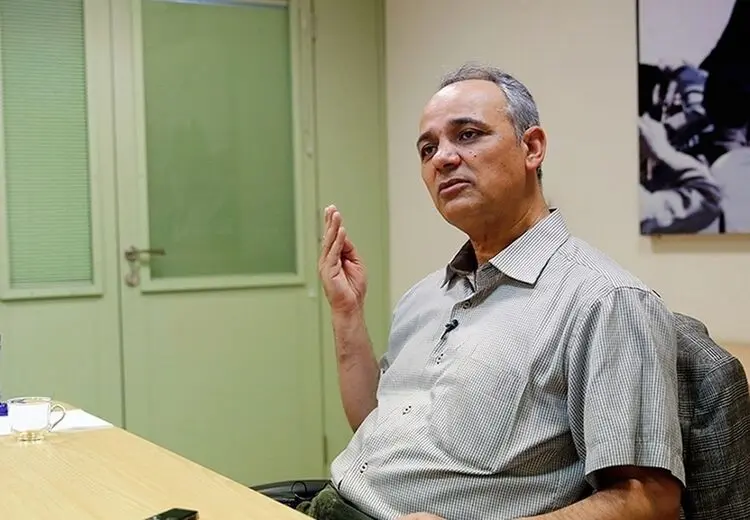 احمد زیدآبادی : بعید می‌دانم در هیچ کشوری پدیده‌ای مثل روزنامه کیهان وجود داشته باشد