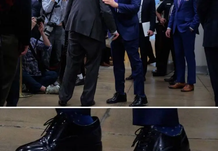 جنجال کفش‌های اهدایی ترامپ به مقامات آمریکایی + عکس