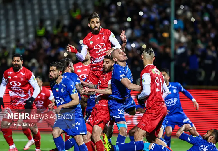 شکایت پرسپولیس از استقلال به کنفدراسیون فوتبال آسیا 