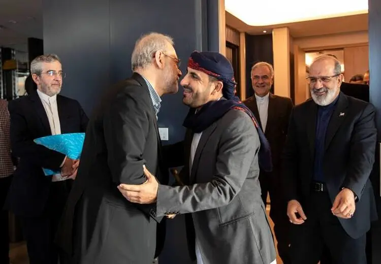 دیدار لاریجانی با سخنگوی انصارالله‌ یمن