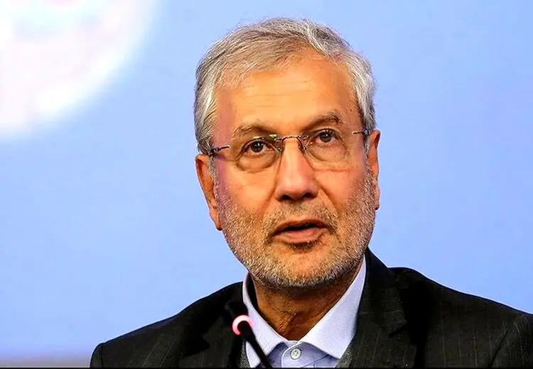 ربیعی هشدار داد: متاسفانه کارمندان تندرو در حال رسمی شدن هست