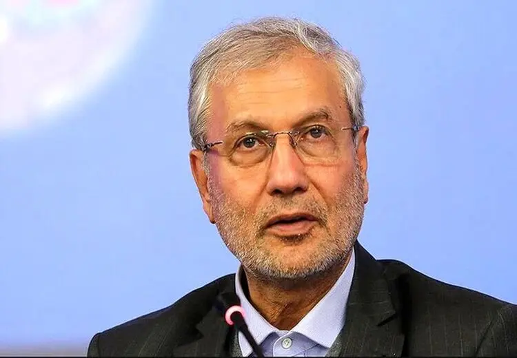 ربیعی هشدار داد: متاسفانه کارمندان تندرو در حال رسمی شدن هست