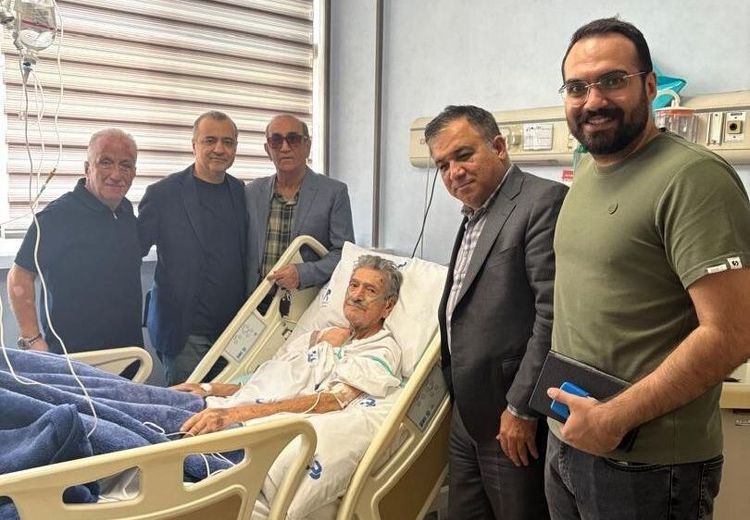رابطه سلطان آبی‌ها با تاجرنیا دوباره گرم شد + عکس