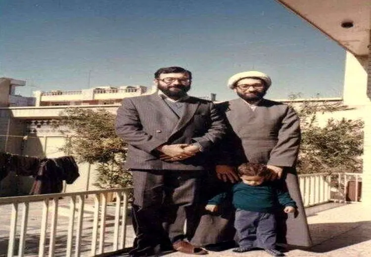 عکس جوانی برادران علی لاریجانی 