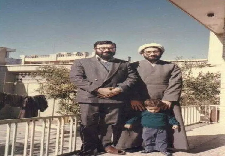 عکس جوانی برادران علی لاریجانی 