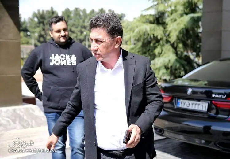 پیگیری قلعه‌نویی از وضعیت اسطوره پرسپولیس