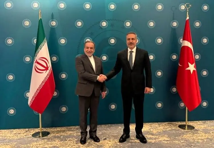 دیدار عراقچی و فیدان در استانبول