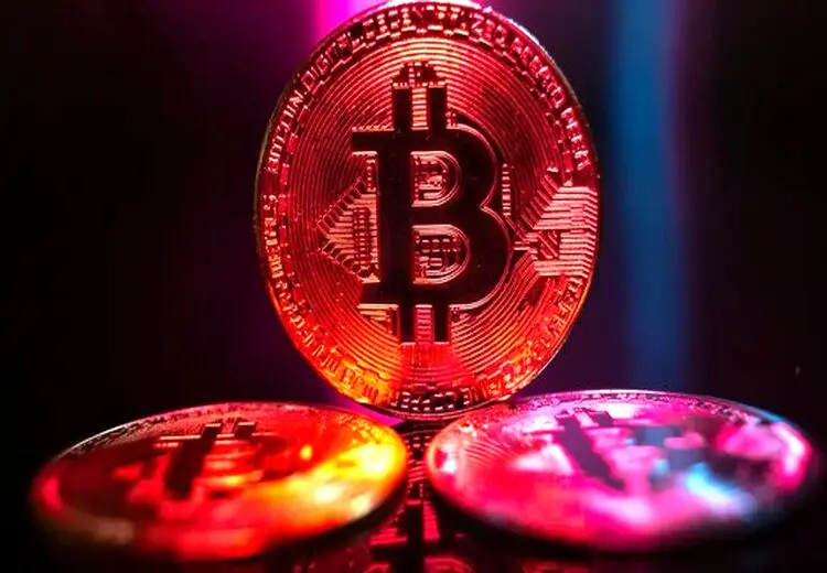 بیت‌کوین قرمز شد
