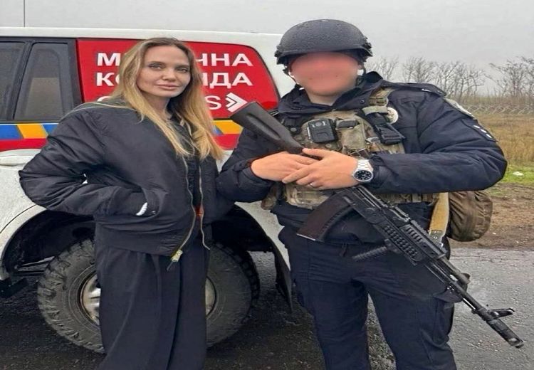 حضور آنجلینا خط مقدم جبهه اوکراین